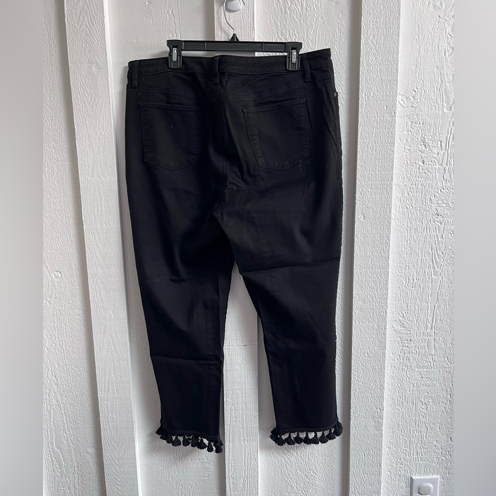 Talbots TASSEL HEM DENIM STRAIGHT CROP
- BLACK 16 - Picture 6 of 8